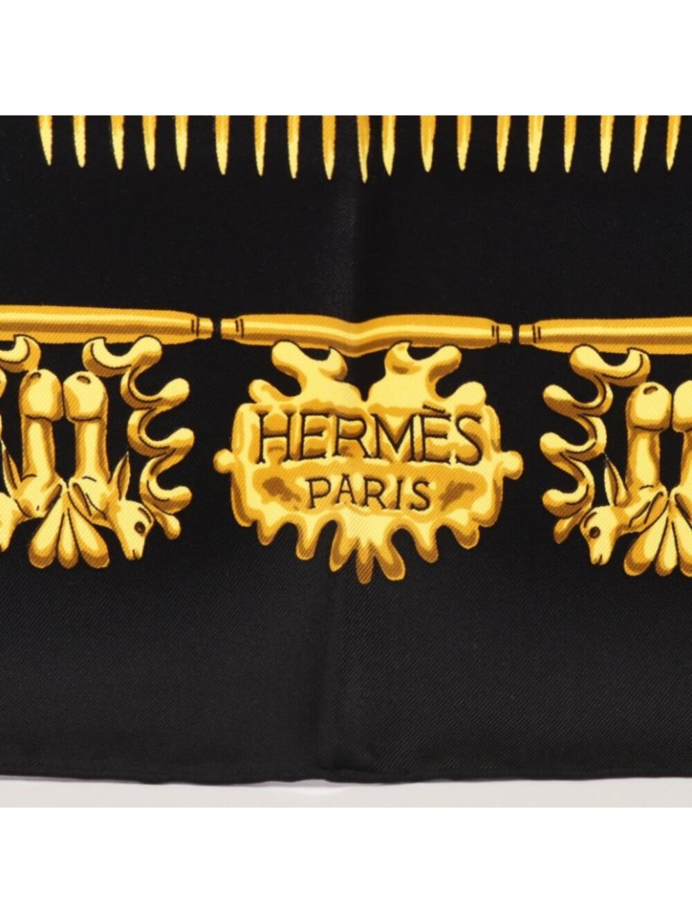 Hermes Scarf Carre 90 les Cavaliers D'or Silk - Picture 4 of 7